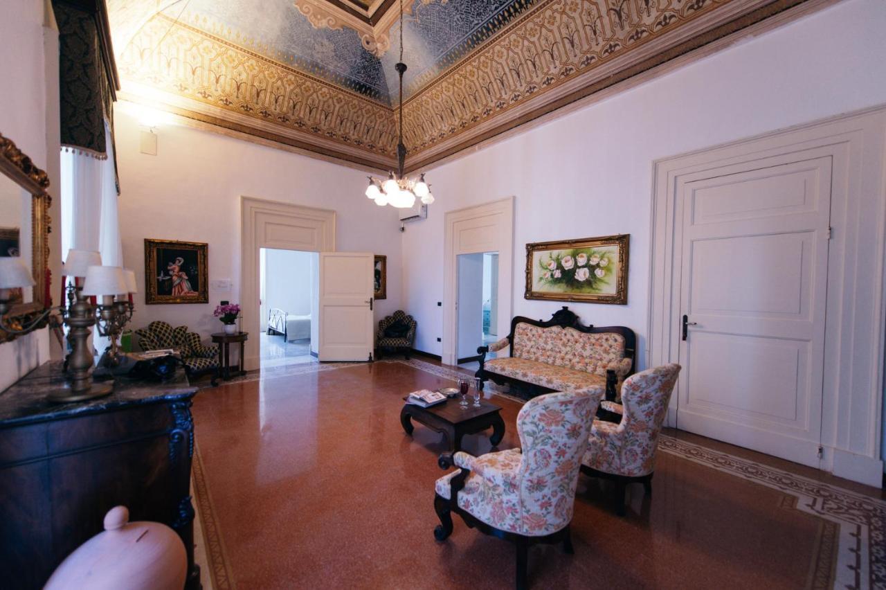 Palazzo Scarciglia Hotel Minervino di Lecce Buitenkant foto